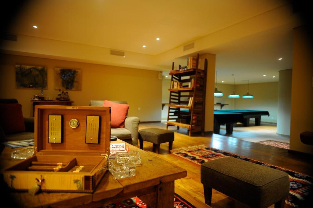 Elatos Resort & Health Club Eptálofos Eksteriør billede